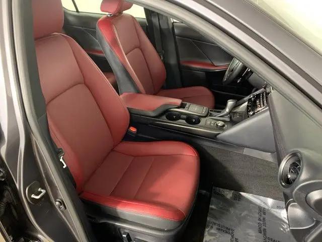 2025 Lexus IS 350 F SPORT Design
