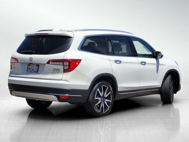 2021 Honda Pilot AWD Touring 8 Passenger