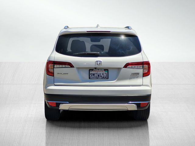 2021 Honda Pilot AWD Touring 8 Passenger