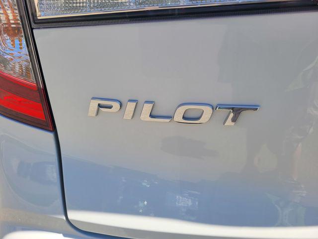 2021 Honda Pilot AWD Touring 8 Passenger