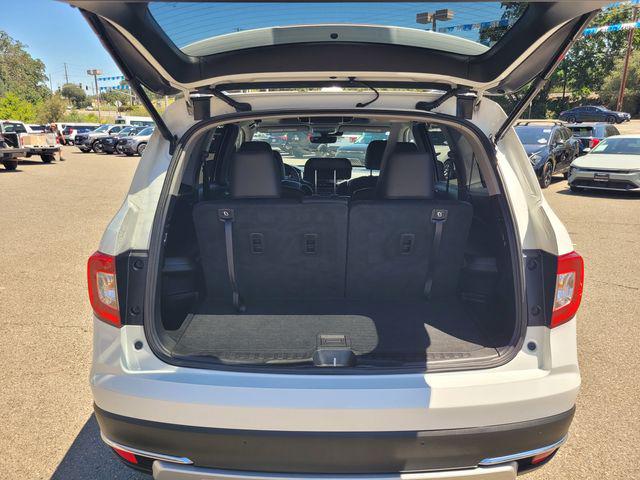 2021 Honda Pilot AWD Touring 8 Passenger