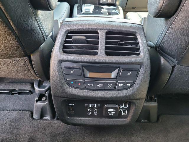 2021 Honda Pilot AWD Touring 8 Passenger