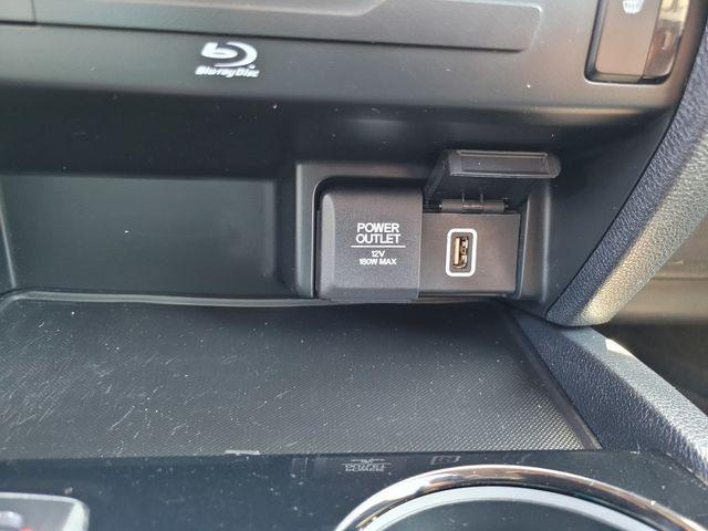 2021 Honda Pilot AWD Touring 8 Passenger
