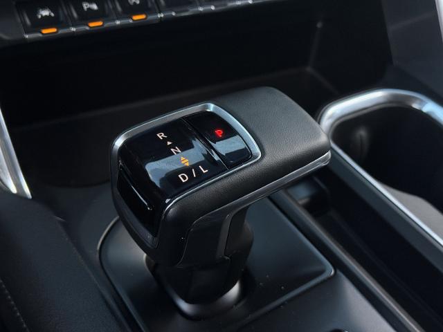 2023 GMC Sierra 1500 4WD Crew Cab Short Box Denali