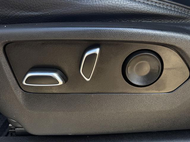 2023 GMC Sierra 1500 4WD Crew Cab Short Box Denali