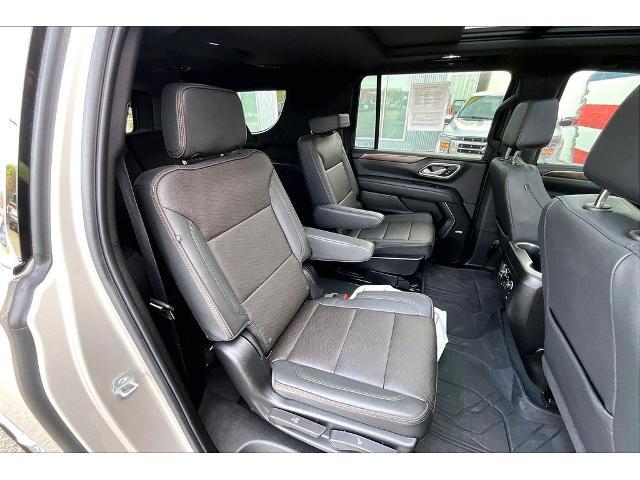 2024 Chevrolet Suburban 4WD High Country