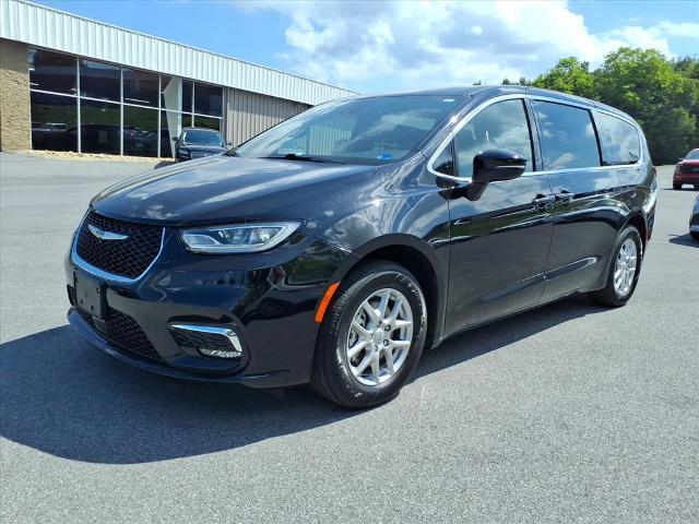 2025 Chrysler Pacifica Select for sale in Abingdon, VA