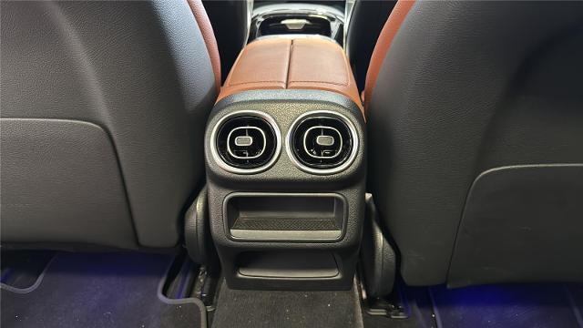 2025 Mercedes-Benz GLC 4MATIC SUV