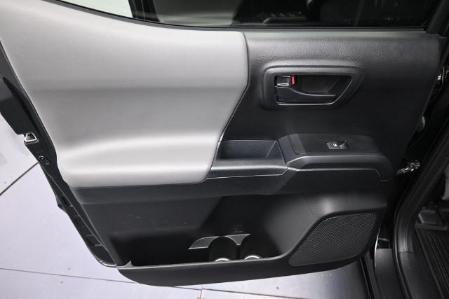 2022 Toyota Tacoma SR V6
