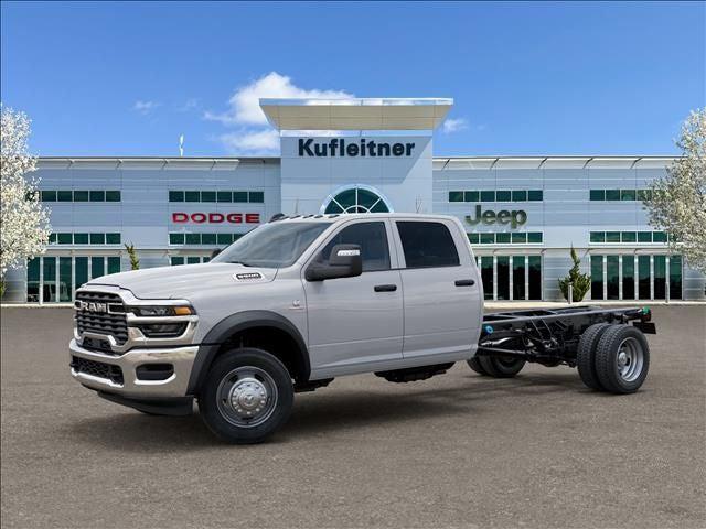 2026 RAM Ram 5500 Chassis Cab RAM 5500 TRADESMAN CHASSIS CREW CAB 4X4 84 CA