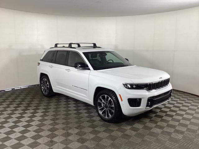 2023 Jeep Grand Cherokee Overland 4x4 for sale in Grandville, MI