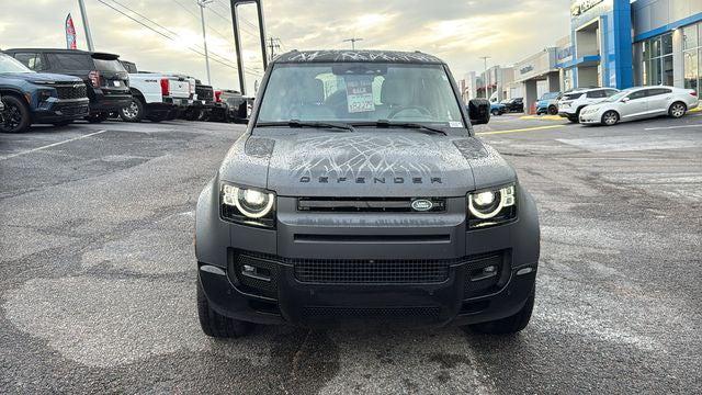 2025 Land Rover Defender 130 P400 X-Dynamic SE
