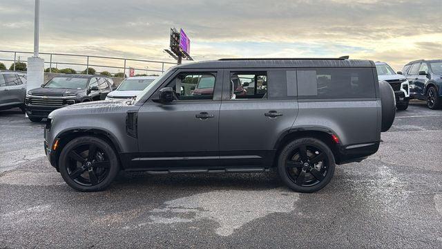 2025 Land Rover Defender 130 P400 X-Dynamic SE