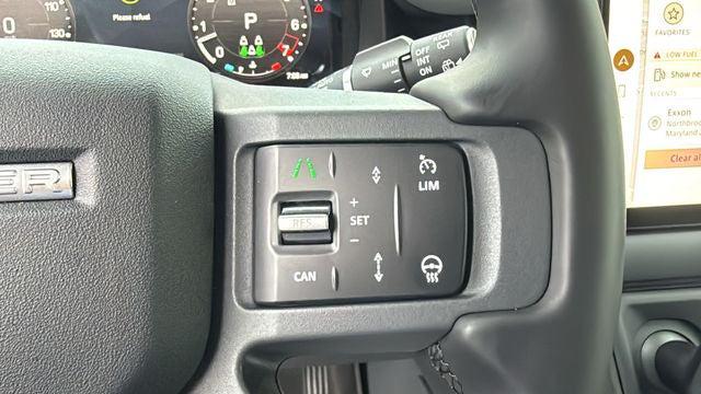 2025 Land Rover Defender 130 P400 X-Dynamic SE