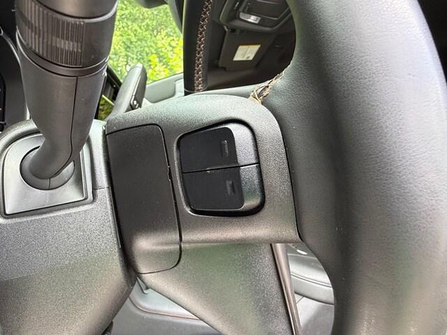 2025 GMC Sierra 2500HD 4WD Crew Cab Standard Bed AT4