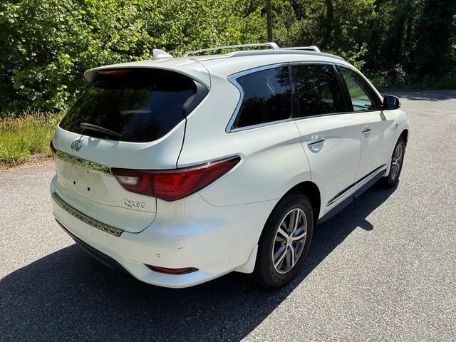 2020 INFINITI QX60 LUXE AWD