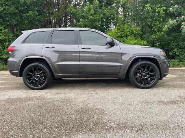 2017 Jeep Grand Cherokee Altitude 4x2