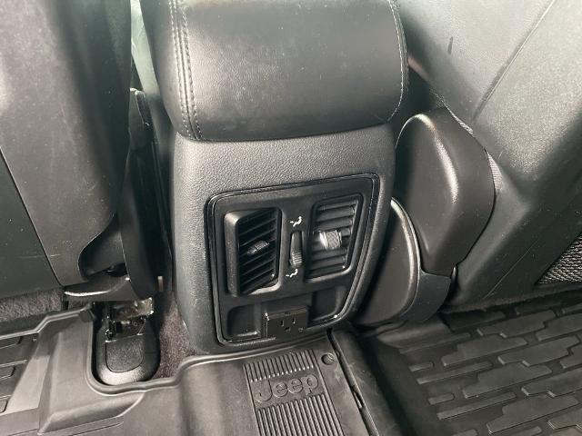 2017 Jeep Grand Cherokee Altitude 4x2