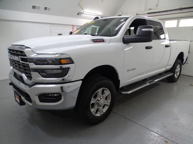 2025 Ram 2500 Big Horn Crew Cab 4x4 6'4" Box