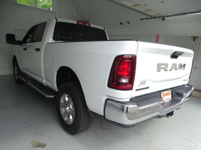 2025 Ram 2500 Big Horn Crew Cab 4x4 6'4" Box