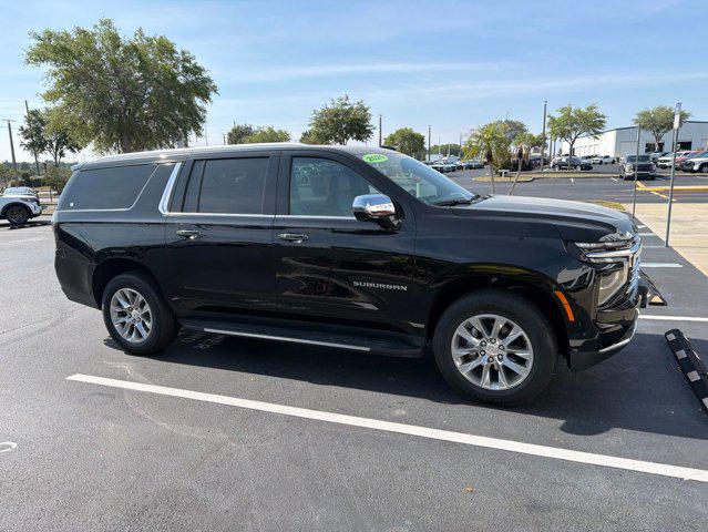 2025 Chevrolet Suburban 4WD Premier