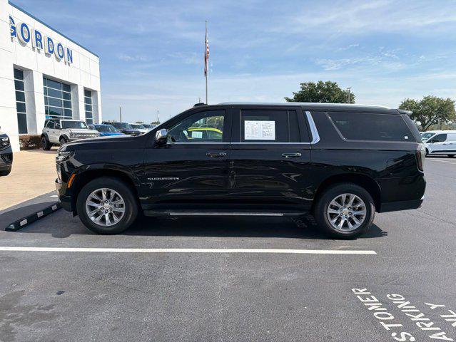 2025 Chevrolet Suburban 4WD Premier