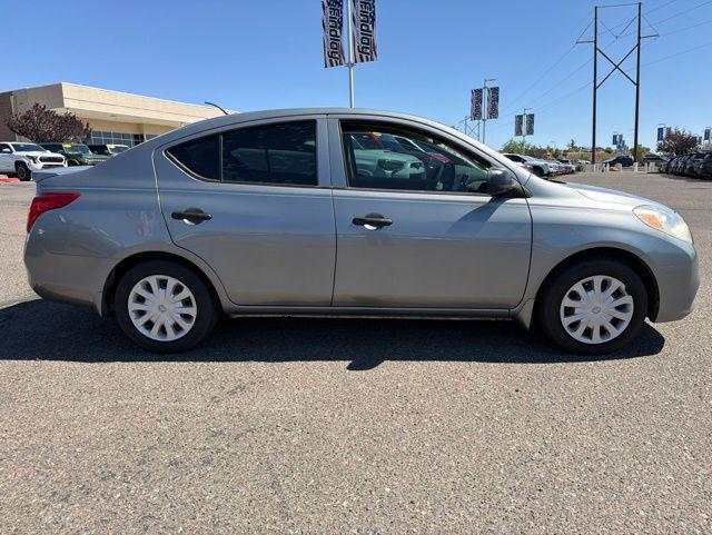 2014 Nissan Versa 1.6 S+