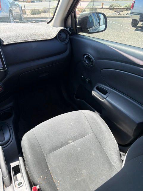 2014 Nissan Versa 1.6 S+