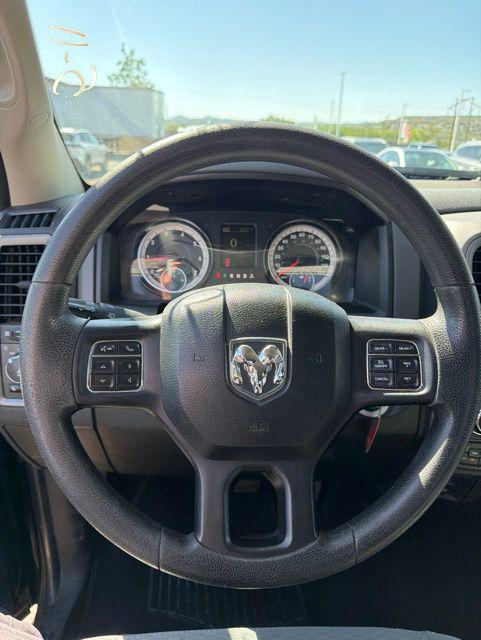 2017 Ram 1500 Express Crew Cab 4x4 5'7" Box
