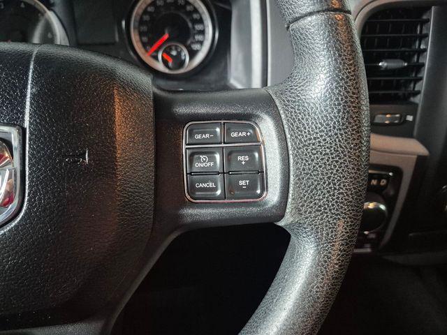 2017 Ram 1500 Express Crew Cab 4x4 5'7" Box