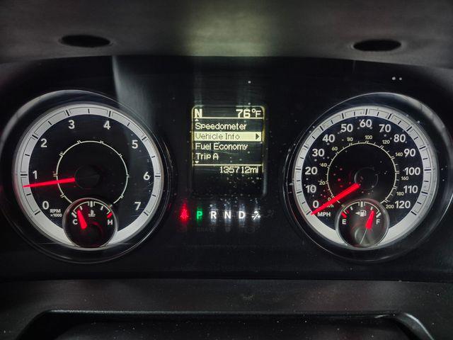 2017 Ram 1500 Express Crew Cab 4x4 5'7" Box