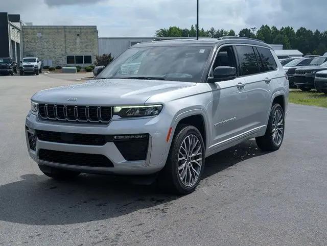 2026 Jeep Grand Cherokee L Summit 4x4