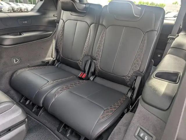 2026 Jeep Grand Cherokee L Summit 4x4