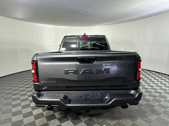 2026 Ram 1500 Big Horn Crew Cab 4x4 5'7" Box