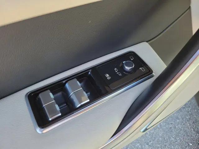 2023 Jaguar F-PACE R-Dynamic S P400 AWD Automatic