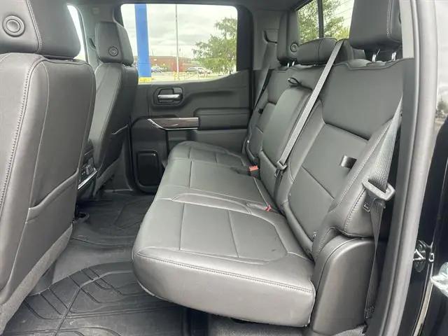 2021 Chevrolet Silverado 1500 4WD Crew Cab Short Bed LTZ