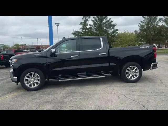2021 Chevrolet Silverado 1500 4WD Crew Cab Short Bed LTZ