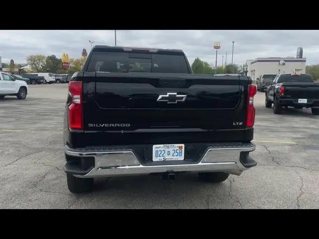 2021 Chevrolet Silverado 1500 4WD Crew Cab Short Bed LTZ