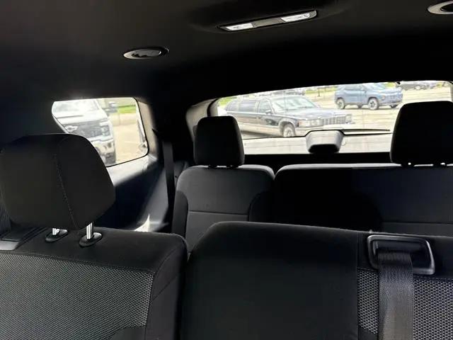 2023 Chevrolet Traverse FWD LT Cloth