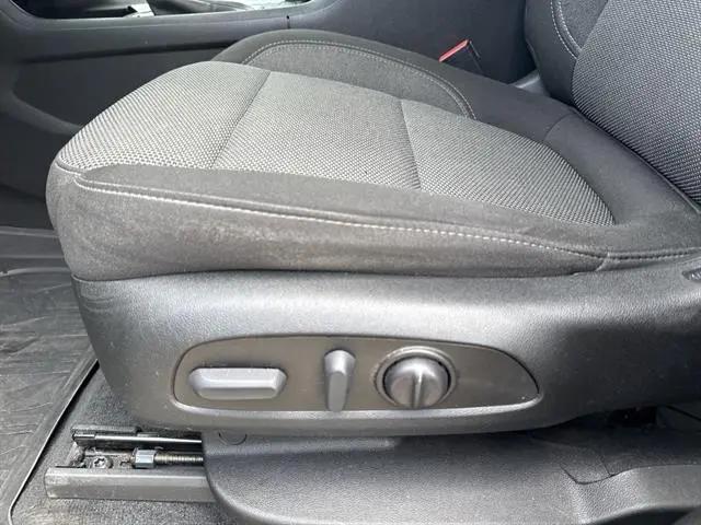 2023 Chevrolet Traverse FWD LT Cloth