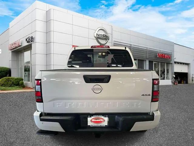 2026 Nissan Frontier Crew Cab SV 4x4