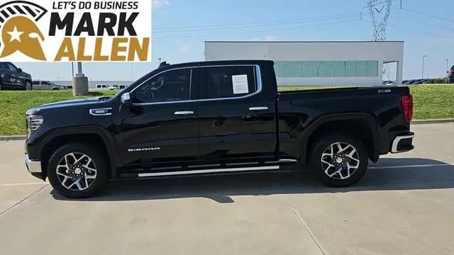 2026 GMC Sierra 1500 Crew Cab, Short Bed, SLT, 4WD