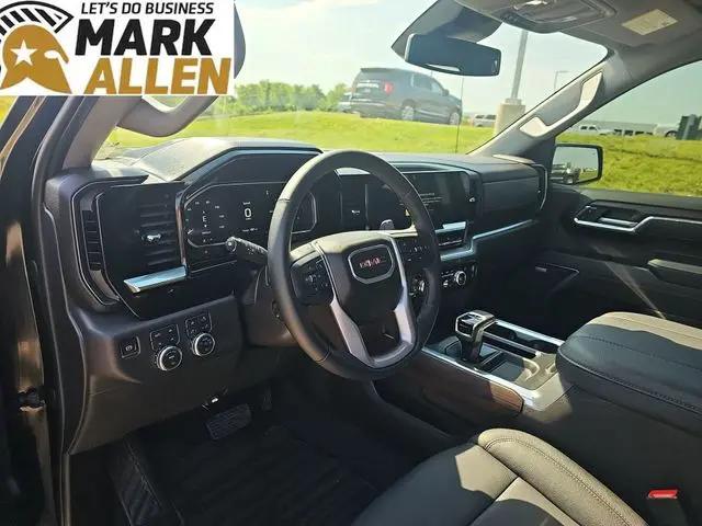 2026 GMC Sierra 1500 Crew Cab, Short Bed, SLT, 4WD