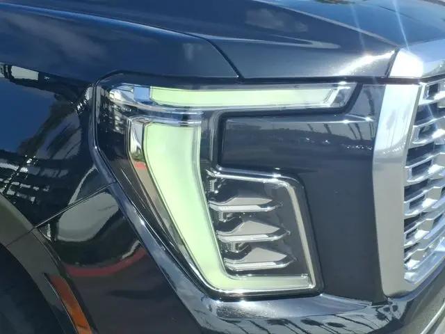 2025 GMC Yukon XL 4WD Denali