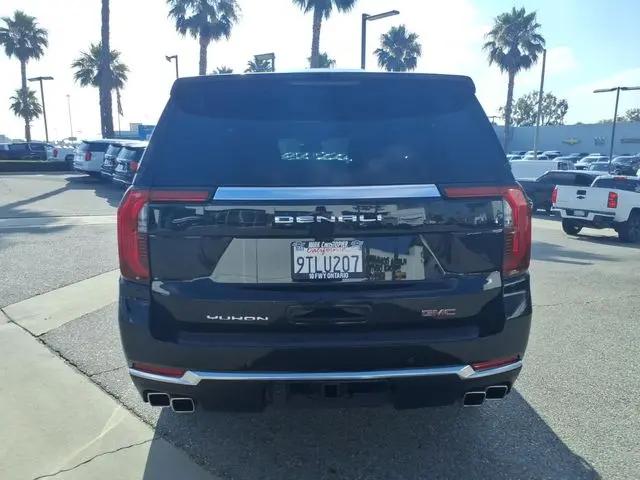 2025 GMC Yukon XL 4WD Denali