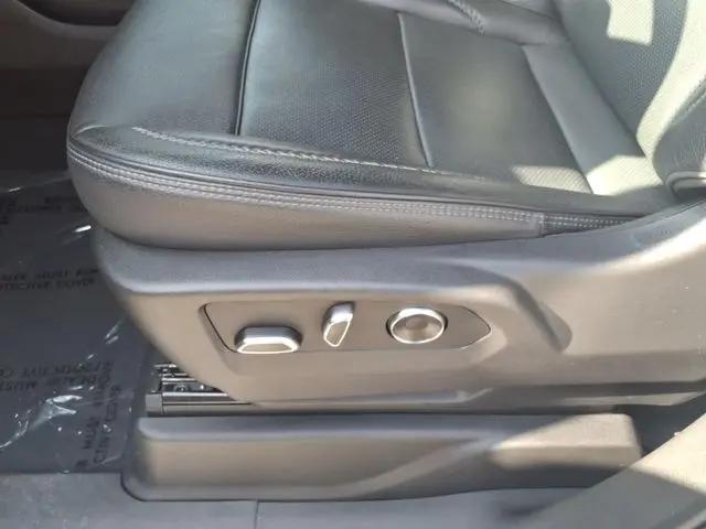 2025 GMC Yukon XL 4WD Denali