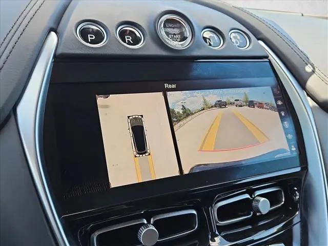 2022 Aston Martin DBX Standard