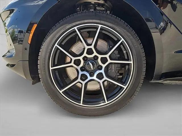 2022 Aston Martin DBX Standard