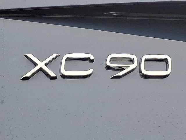 2026 Volvo XC90 Plus, B6 AWD Gas (mild hybrid), Gasoline, Bright, 7 Seats