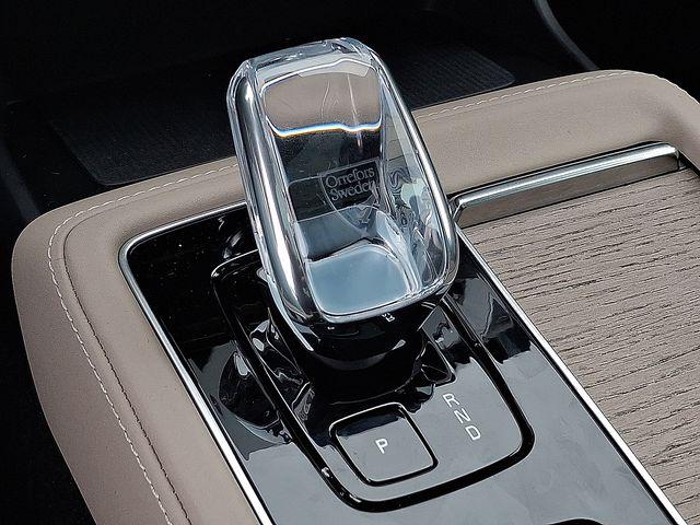 2026 Volvo XC90 Plus, B6 AWD Gas (mild hybrid), Gasoline, Bright, 7 Seats